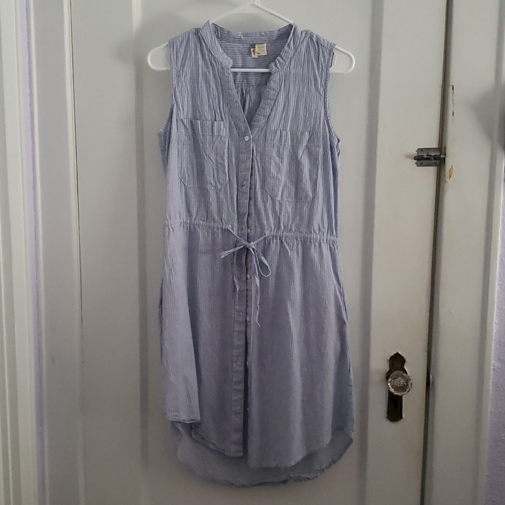 🌷Button-Up Dress🌷
